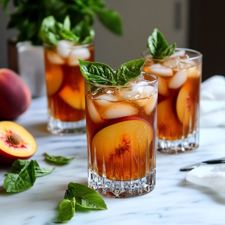 Refreshing peach sweet tea