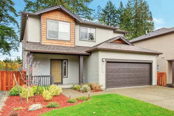 Stop Heat Loss: Upgrade Your Garage Door Today