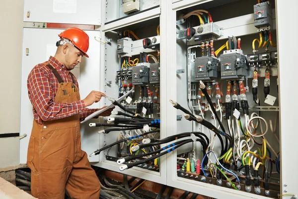 Reliable Electrical Wiring Services for Modern Homes